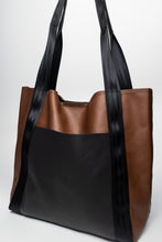 Load image into Gallery viewer, Continuous Leather Tote