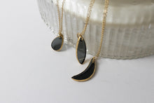 Load image into Gallery viewer, See Me Through Black Glass Necklace