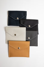 Load image into Gallery viewer, Leather Snap Purpose Pouch