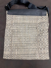 Load image into Gallery viewer, natural Black geometric design crossbody bag back view