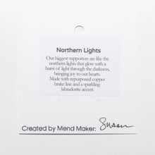 Load image into Gallery viewer, Northern Lights Labradorite Bracelet