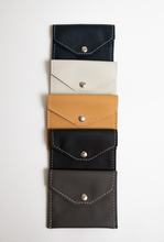 Load image into Gallery viewer, Leather Snap Purpose Pouch