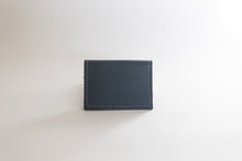 Load image into Gallery viewer, Minimalist Leather Wallet