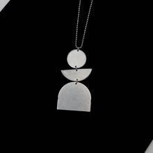 Load image into Gallery viewer, Cairn Necklace